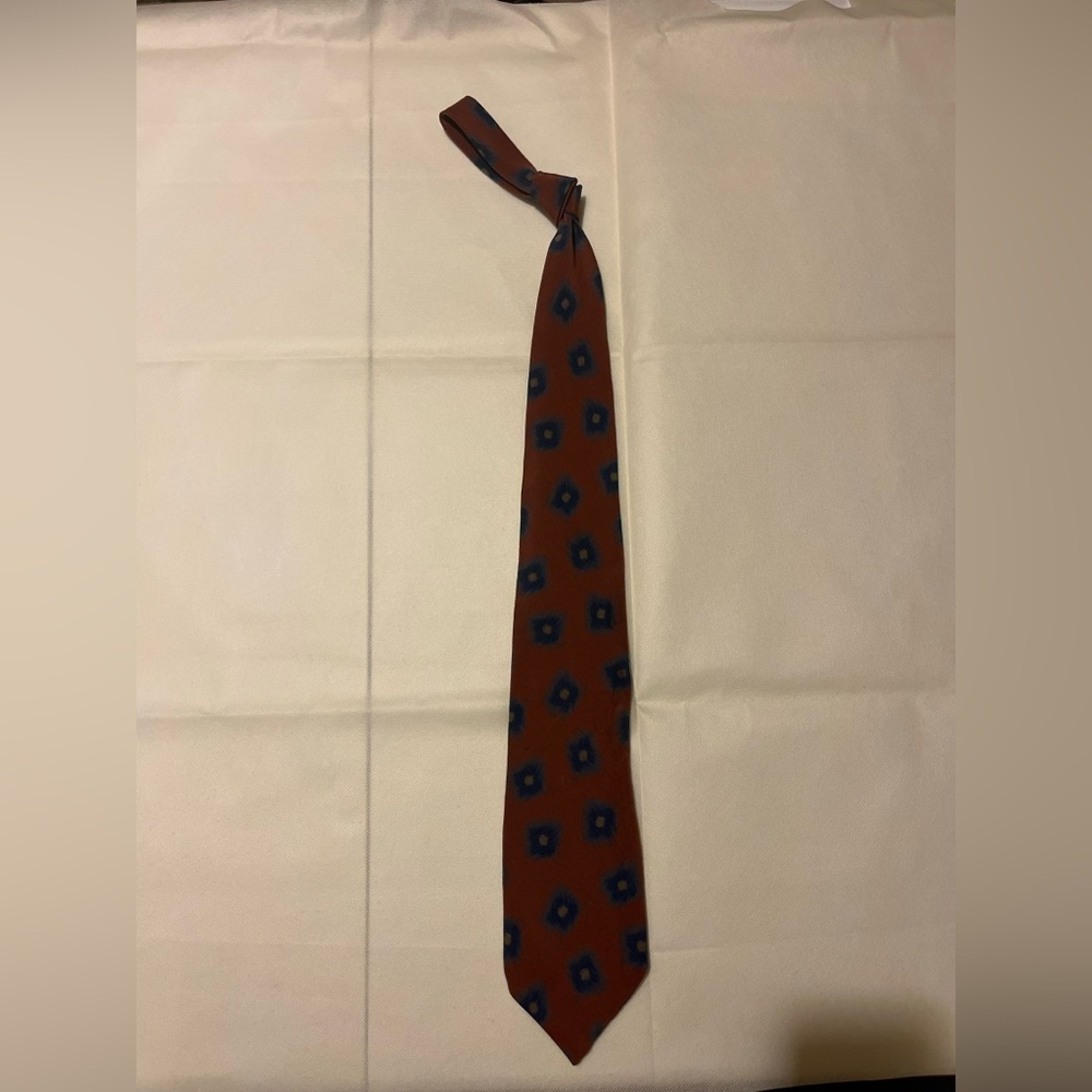 Giorgio Armani Cravatte Silk Tie Brown/Rust Blue Medallion Made in Italy
